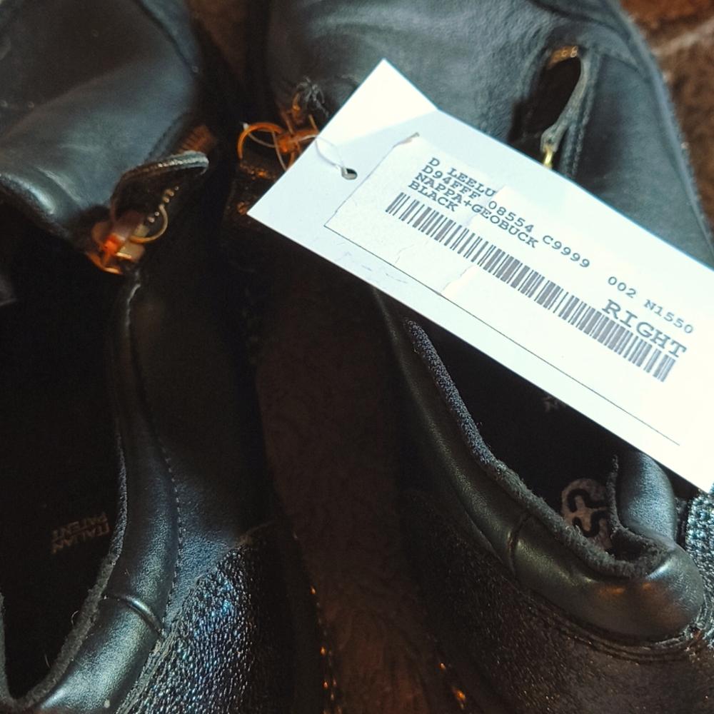 GEOX Leelu Black Slip-On Shoes with Gold Zippers Size 7 - Picture 5 of 6